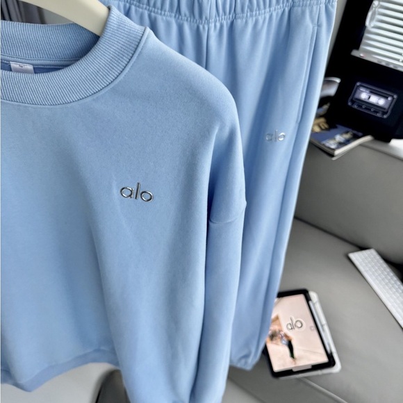 ALO Yoga Kids Light Blue Pajama Set